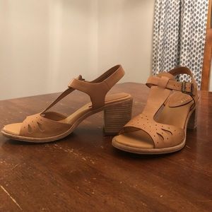 EUC Kork-ease wooden heel sandal